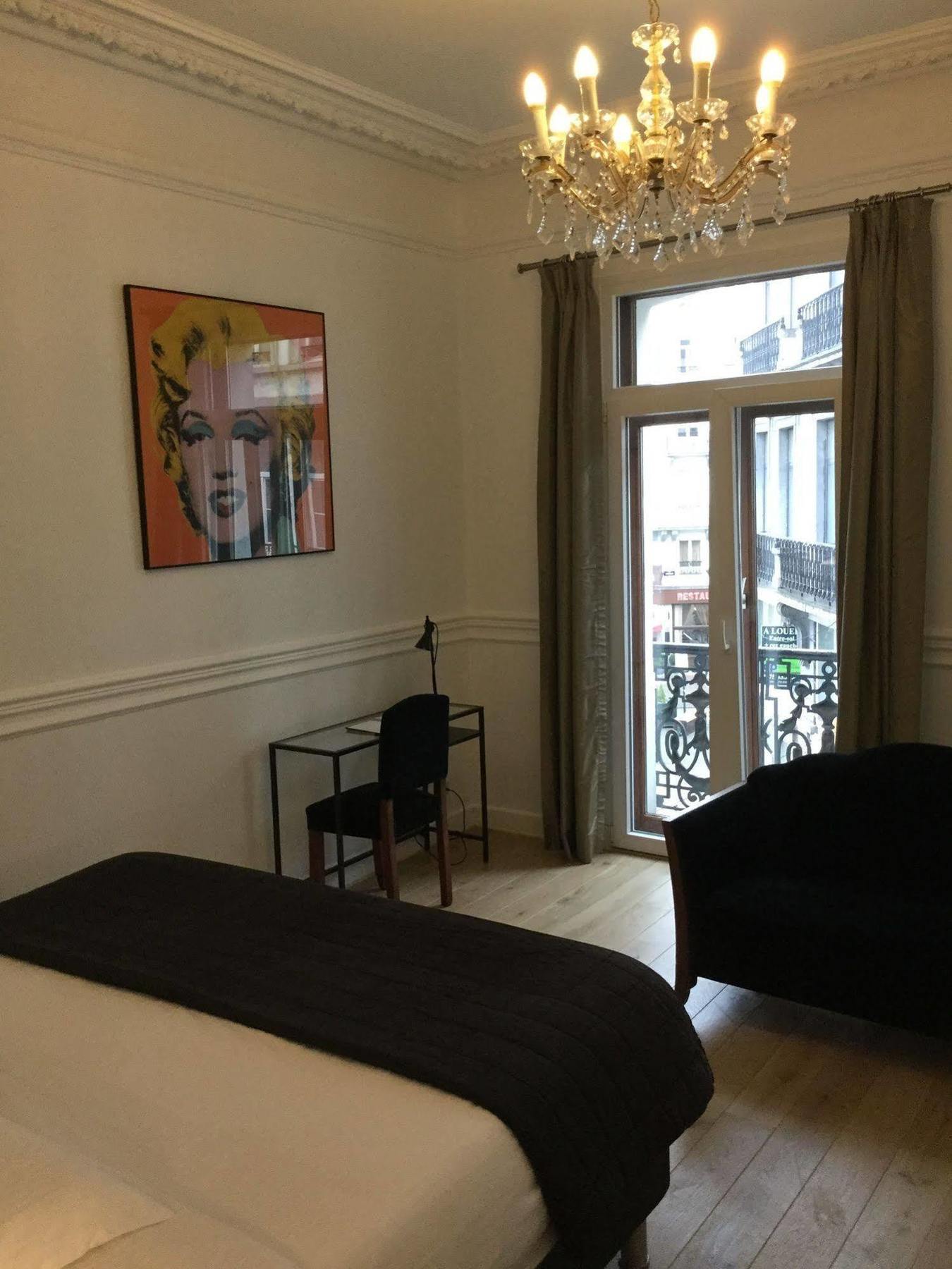 B&B Downtown Bxl Brussel Eksteriør bilde